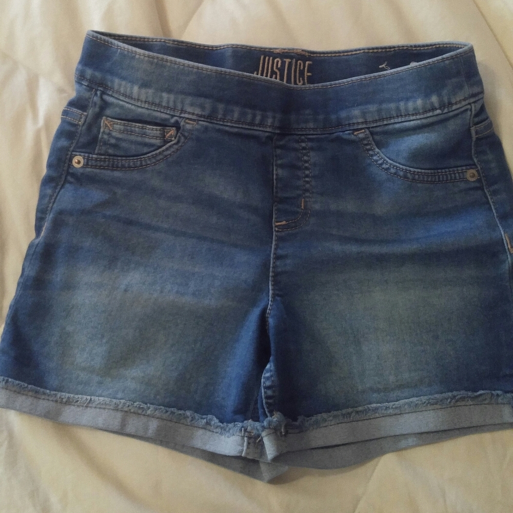 Girls shorts size 14
